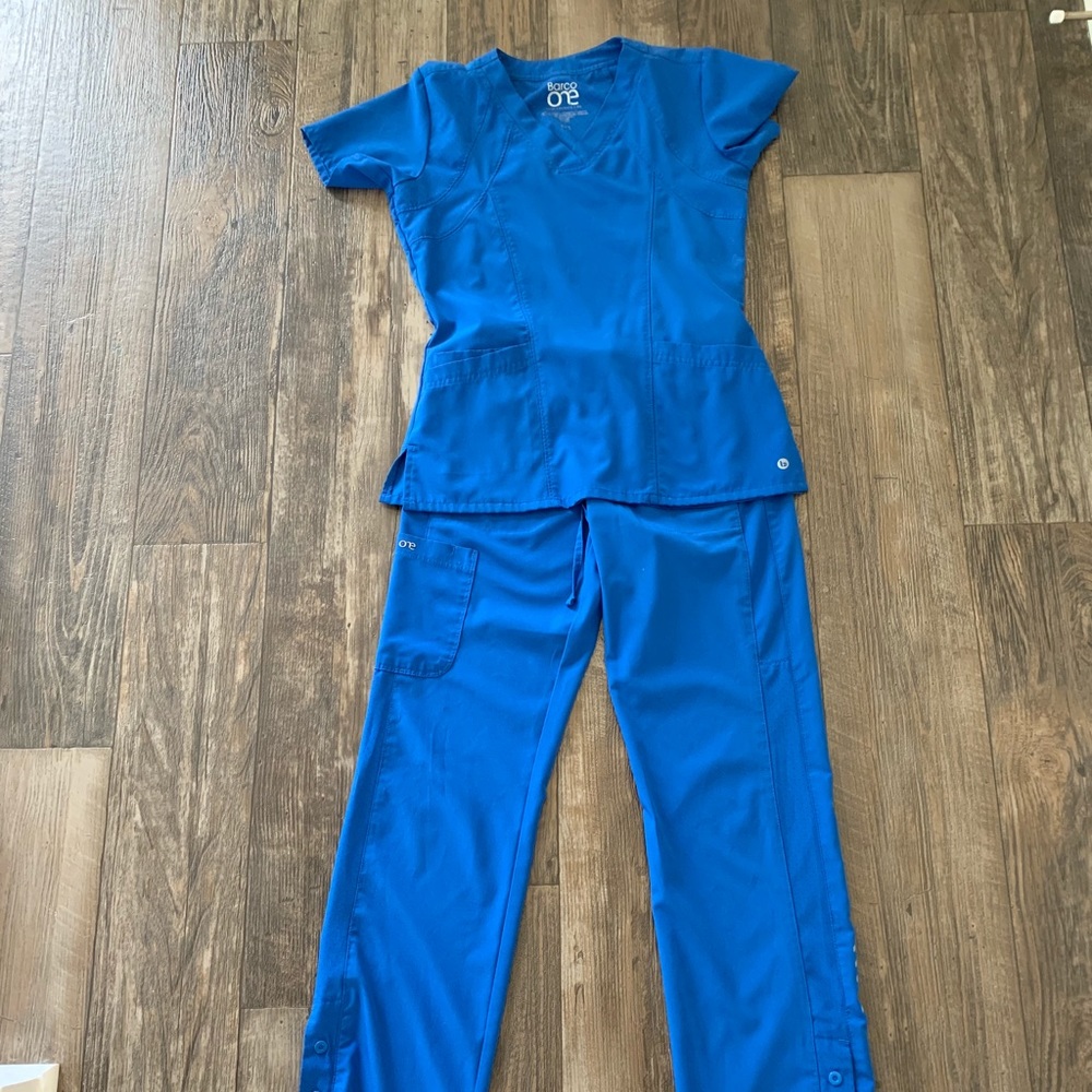 Scrub Set